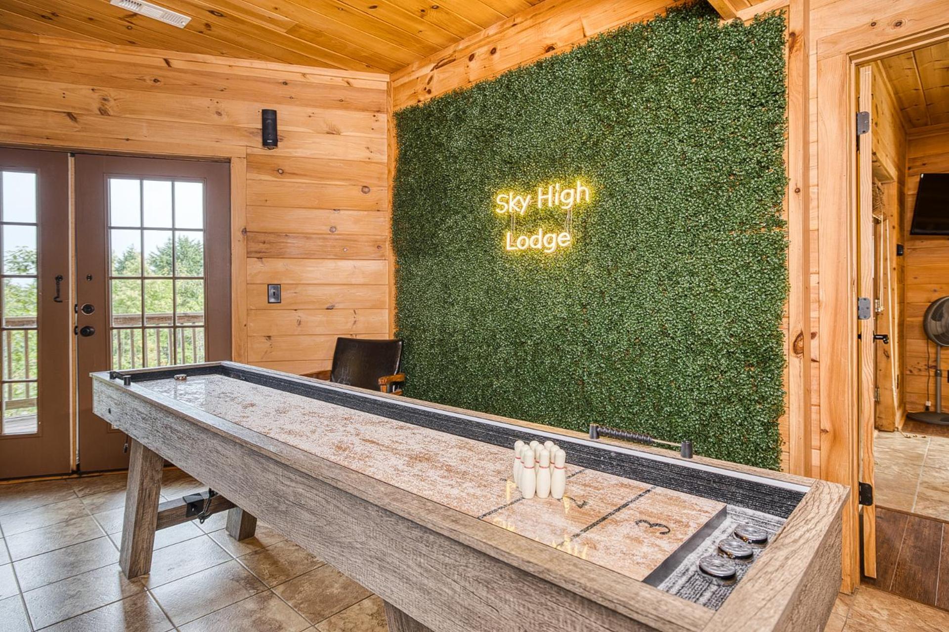 Sky High Lodge By Bk Stays. Large Cabin. Amazing Views. Game Room. Jacuzzi. Six Bedrooms. Sleeps 12 蓝岭 外观 照片