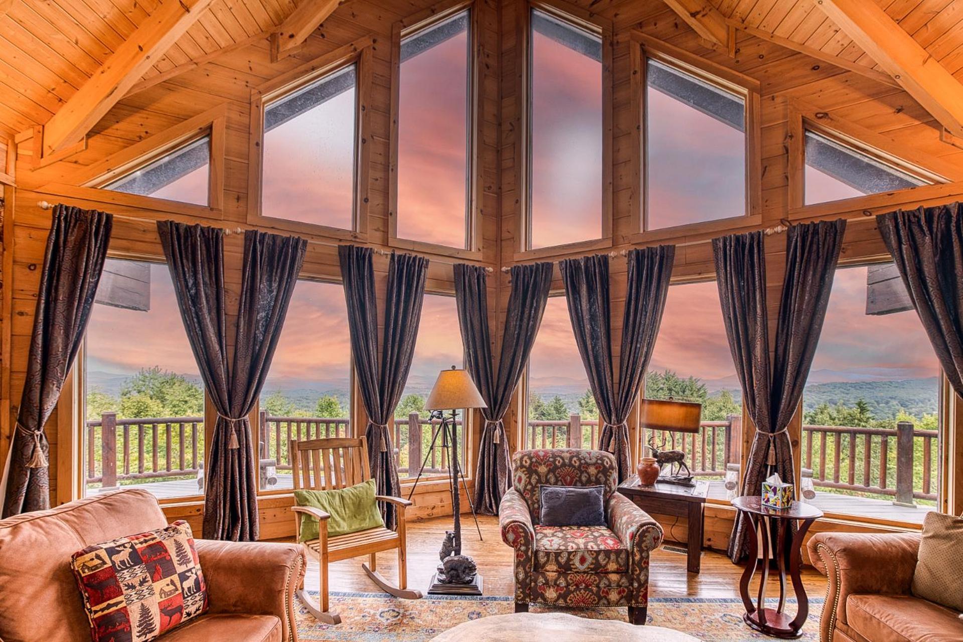 Sky High Lodge By Bk Stays. Large Cabin. Amazing Views. Game Room. Jacuzzi. Six Bedrooms. Sleeps 12 蓝岭 外观 照片