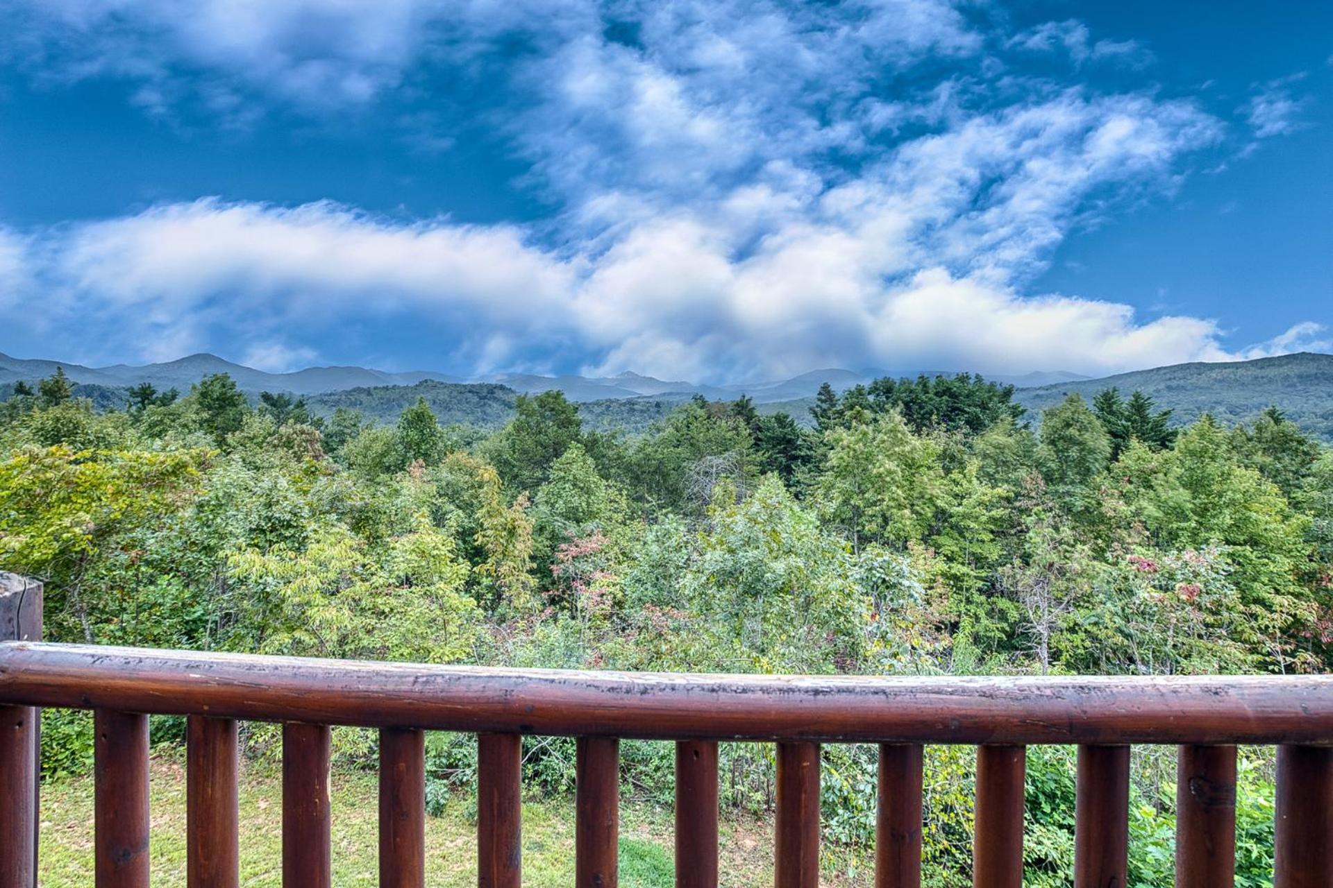 Sky High Lodge By Bk Stays. Large Cabin. Amazing Views. Game Room. Jacuzzi. Six Bedrooms. Sleeps 12 蓝岭 外观 照片