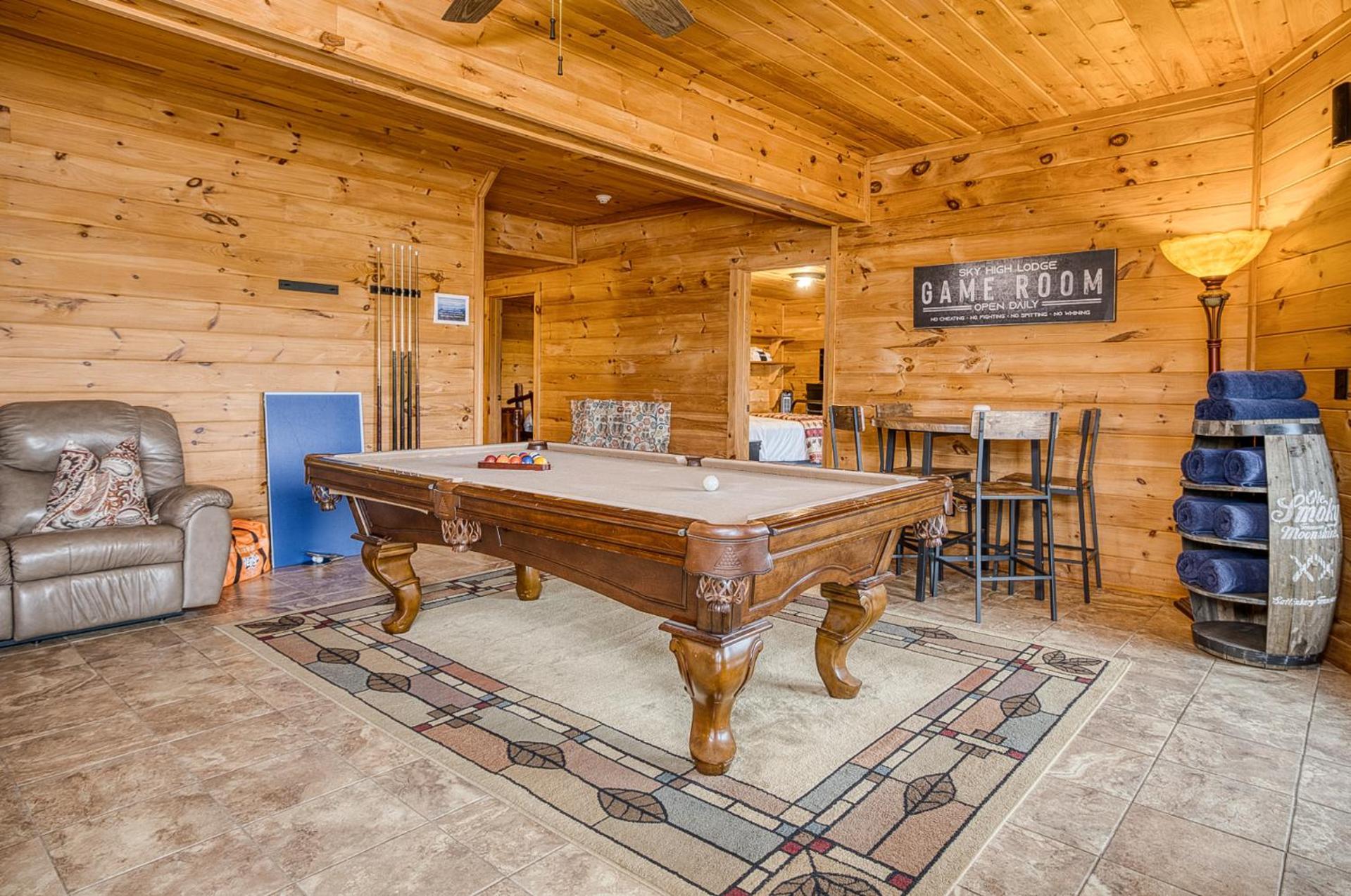 Sky High Lodge By Bk Stays. Large Cabin. Amazing Views. Game Room. Jacuzzi. Six Bedrooms. Sleeps 12 蓝岭 外观 照片